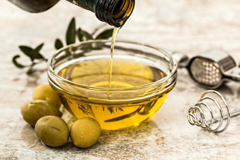 Kaltgepresstes Olivenöl