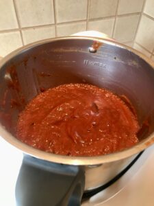Tomatensoße Napoli vegan und einfach